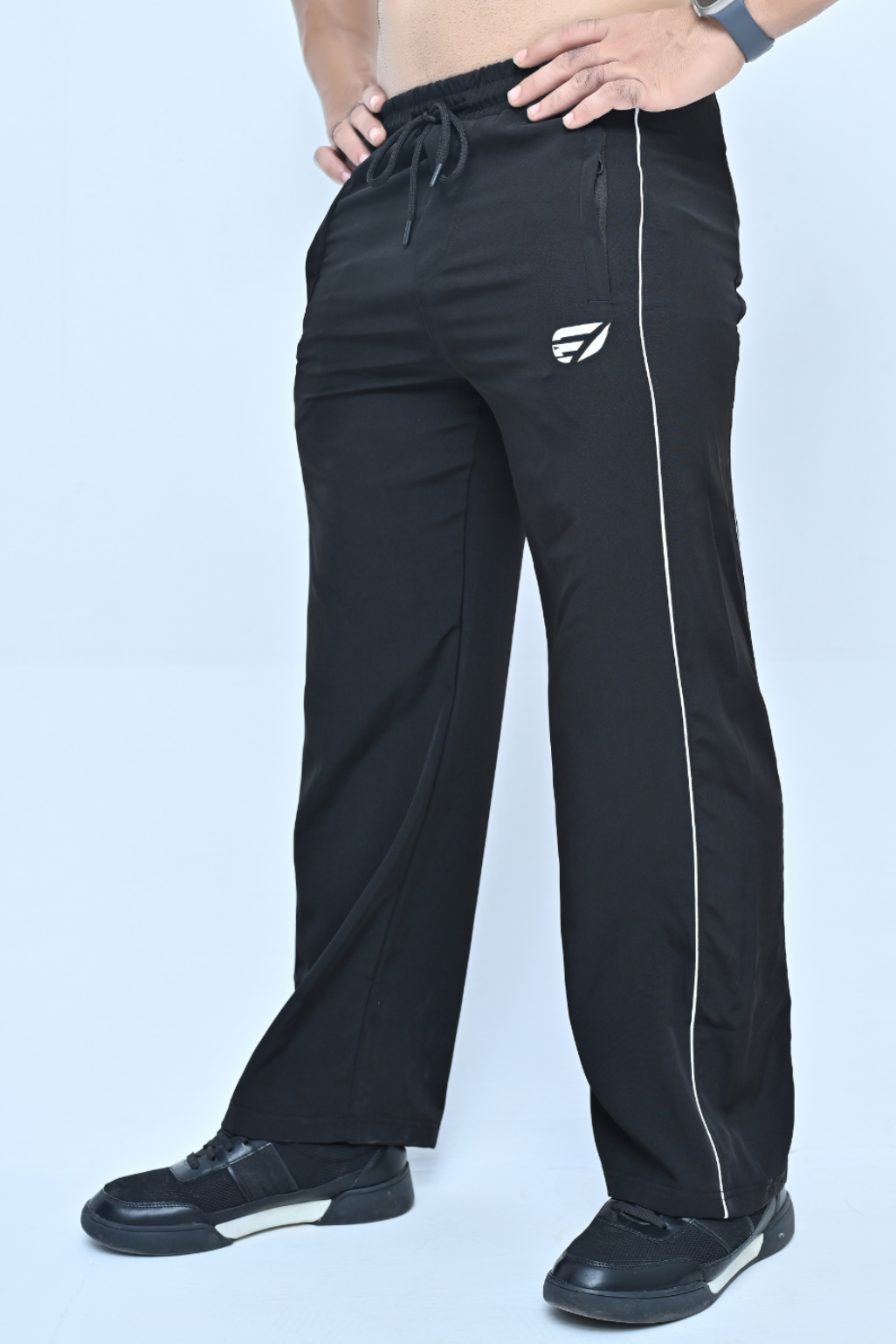 Endovar Pine Line Art Trousers For Men's - Black