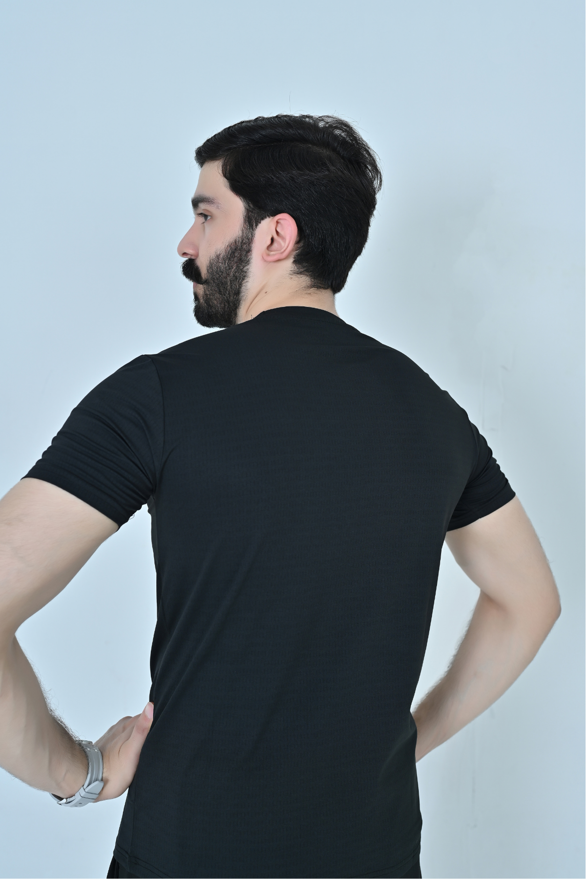 Offline Graphic T-Shirt - Black