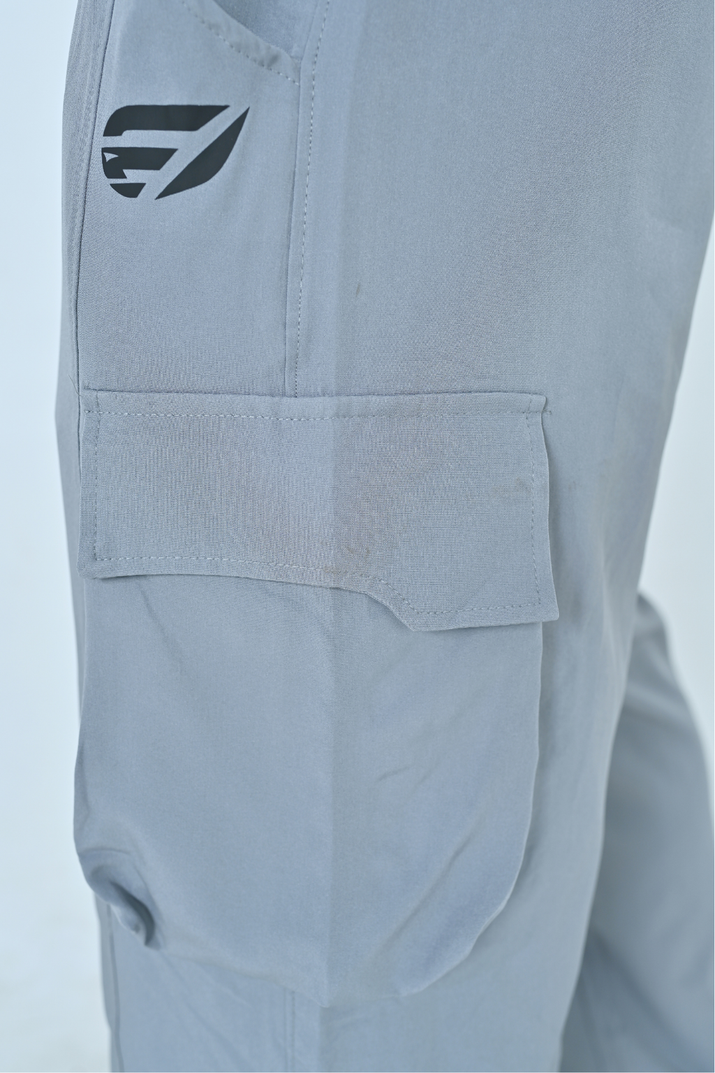 Endovar Goda Pockete Trousers For Men's - Grey