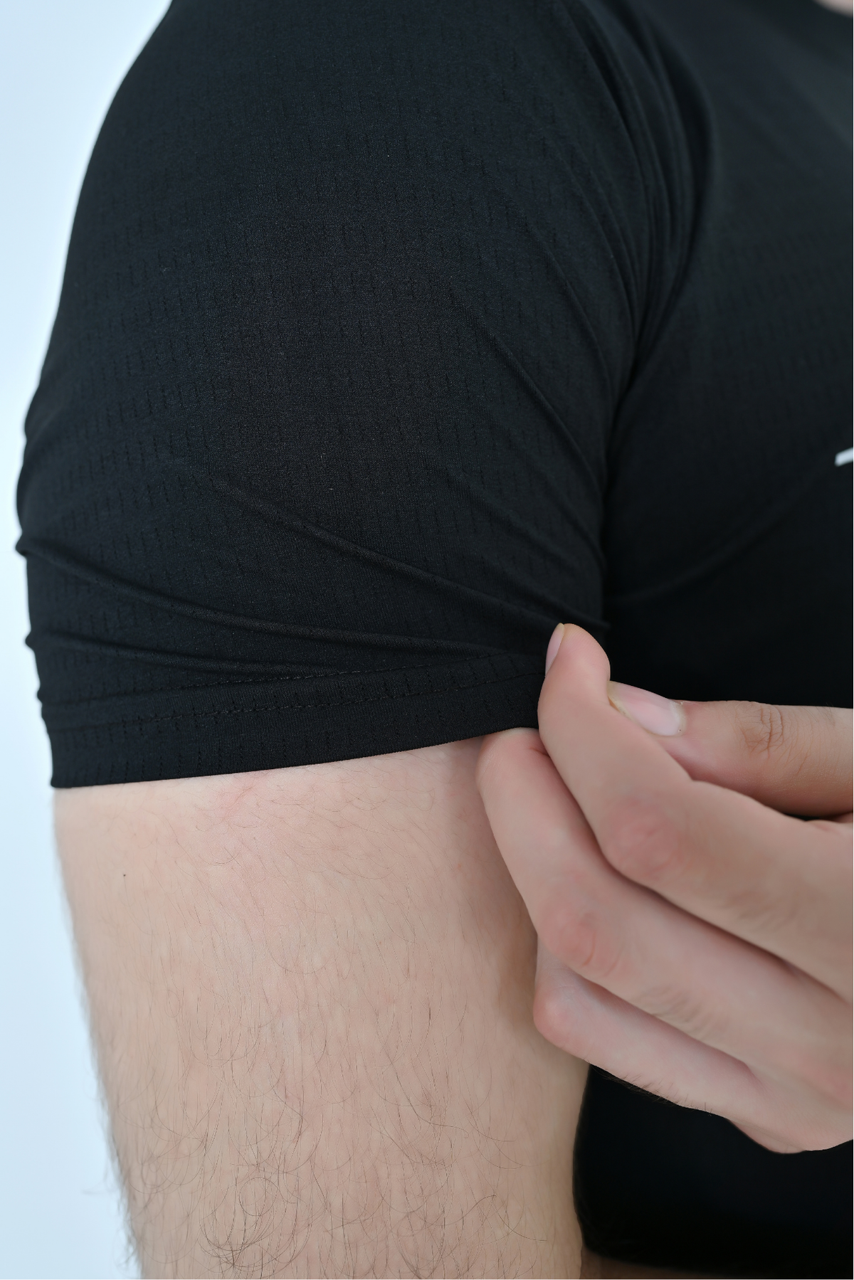 Offline Graphic T-Shirt - Black