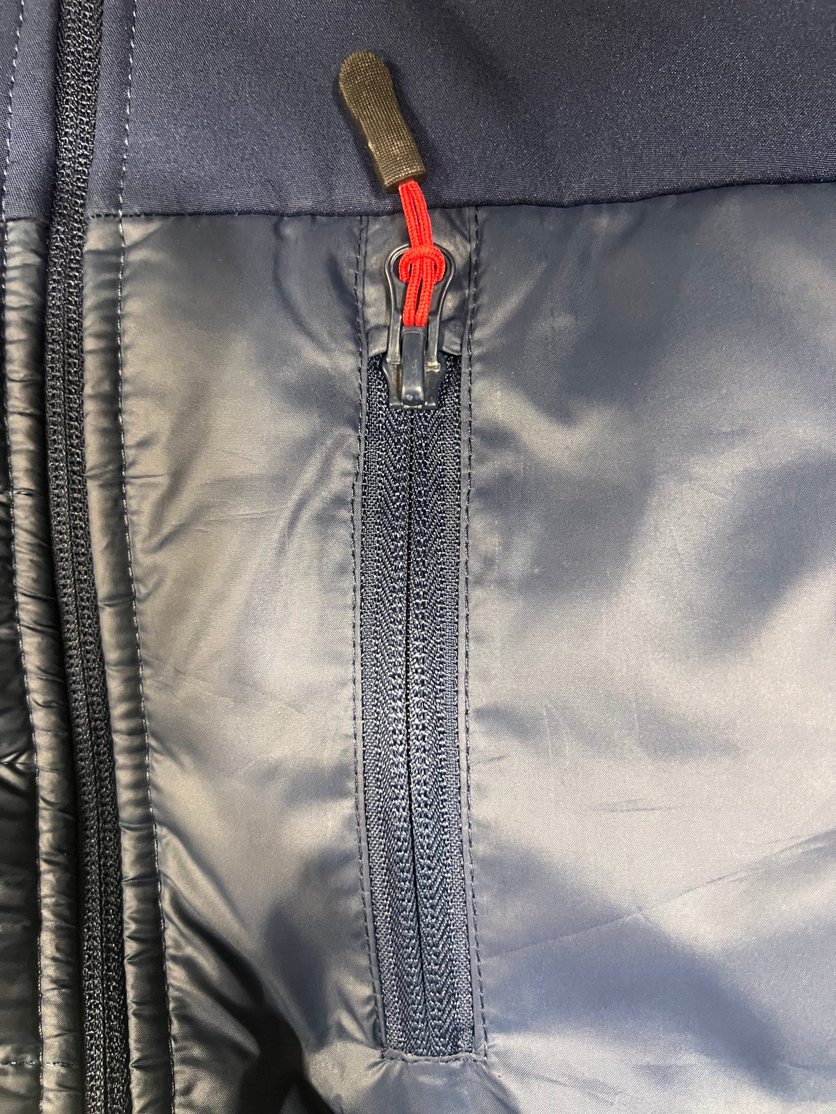 Men’s Hybrid Quilted Jacket - Navy Blue